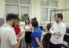 ПОСЕТЕ: Ученици Савремене гимназије на Институту ПОСЕТЕ: Ученици Савремене гимназије на Институту