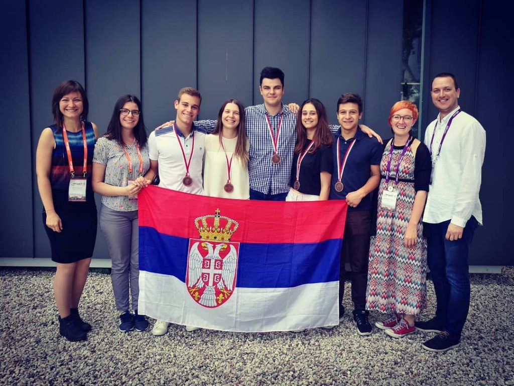 ТАКМИЧЕЊА: Успех младих физичара у Пољској