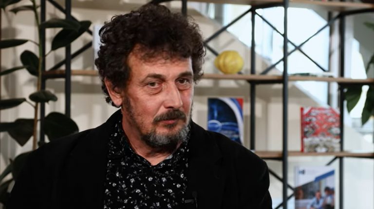 ВРТ ФИЗИКЕ: Долазак скривених стања